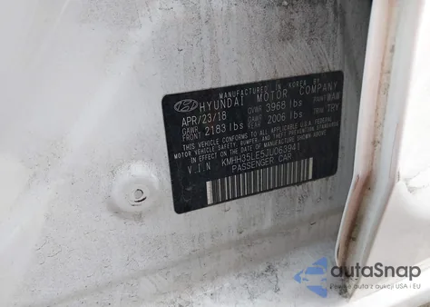 2018 Hyundai Elantra Gt z USA, uszkodzony, nr VIN KMHH35LE5JU063941